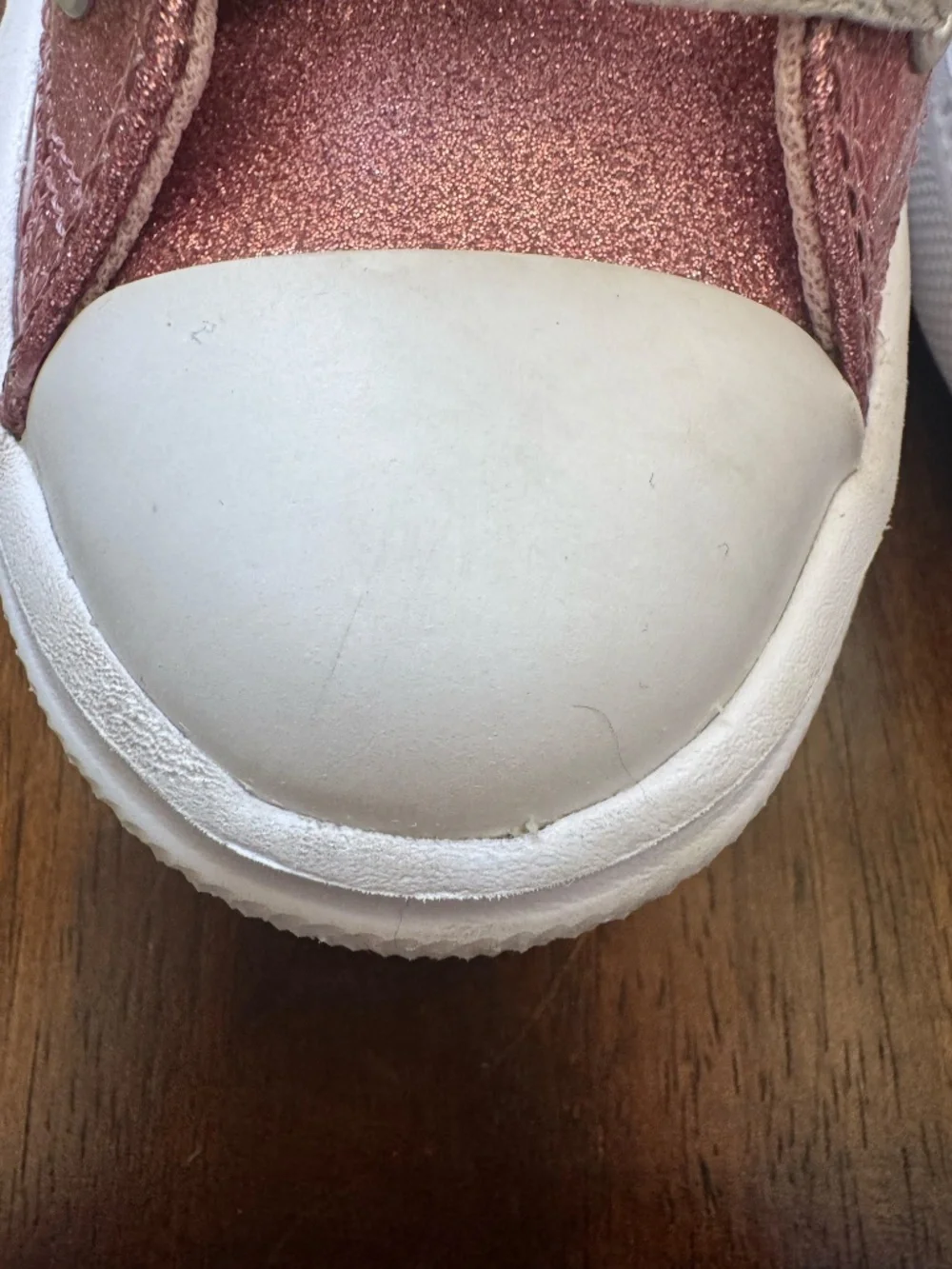 Converse Girls All Star Hightops Size 1, Pink Sparkle Gently Used
